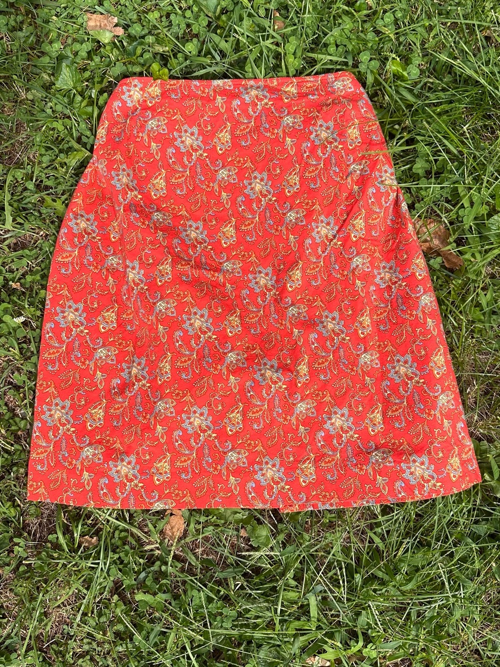 Cotton Blend Bright Red 70’s Paisley-Print Mini Skirt by Jones New York Sport